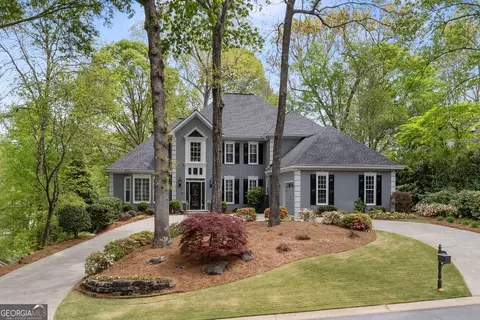 210 Lakeside Dr NW, Kennesaw, GA 30144