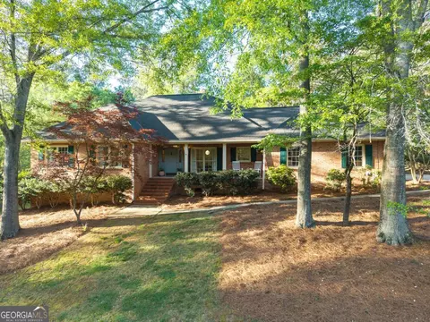 147 Woodhaven Cir, Athens, GA 30606
