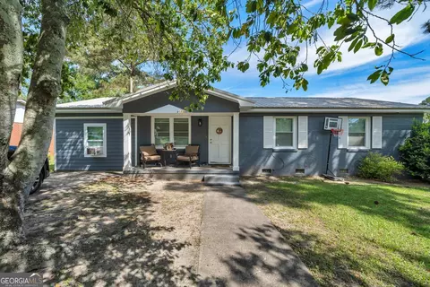 611 E 3rd Ave, Cordele, GA 31015