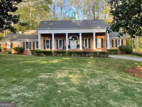 2087 Starfire Dr NE, Atlanta, GA 30345