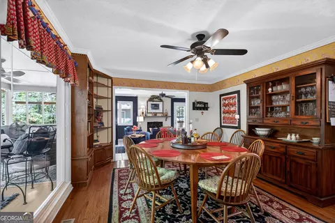 Dining - 5 N Brooks Rd, Lagrange, GA 30240 photo 2 of 4