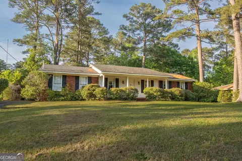 4751 Lattimore Dr, Macon, GA 31210