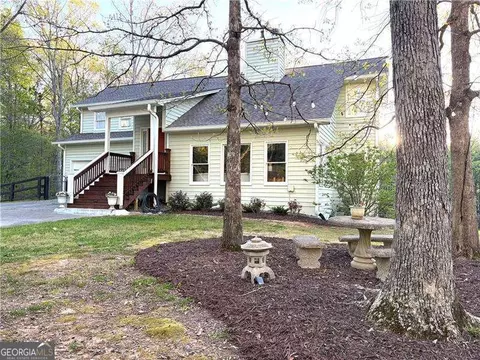 402 Hunters Ct, Ball Ground, GA 30107