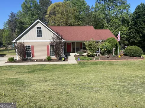 879 Hawk Creek Trl, Winder, GA 30680