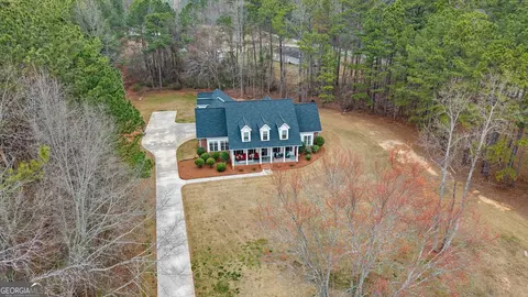 101 Southbend Dr, Carrollton, GA 30116