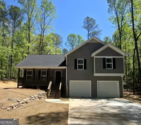 255 Hanover Dr, Bogart, GA 30622