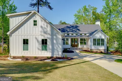 1080 Glen Eagle Dr, Greensboro, GA 30642