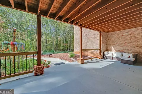 Exterior - 20 Balfour Dr, Covington, GA 30014 photo 3 of 6