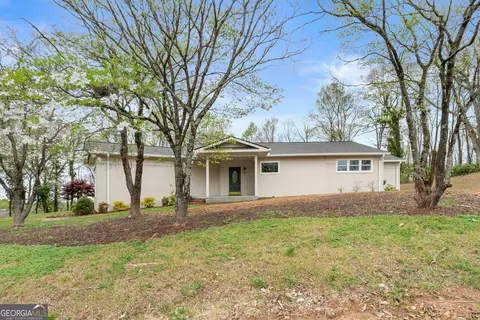 664 Chenocetah Dr, Cornelia, GA 30531 photo 10