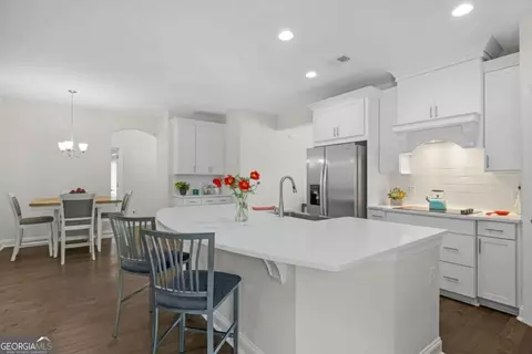 Kitchen - 273 Mcqueen Dr, Pooler, GA 31322 photo 4 of 5