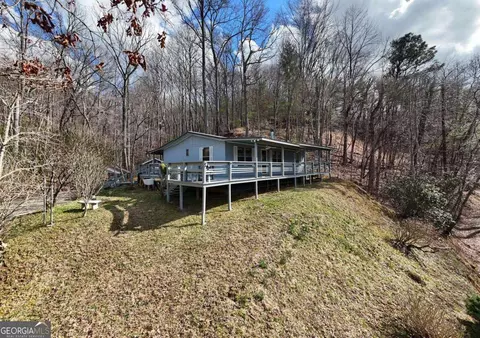 240 Ruby Lake Drive N Apt 25 26 Dr N #25, 26, Hiawassee, GA 30546