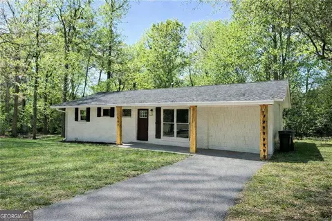 1564 Delia Dr, Decatur, GA 30033