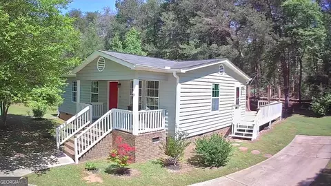 620 S Hogan Dr, Westminster, SC 29693