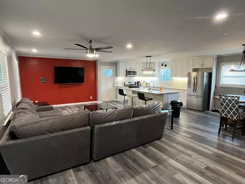 4380 Janice Dr, Atlanta, GA 30337