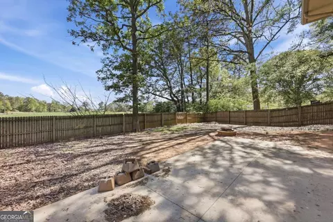 Exterior - 162 Shady Ln, Toccoa, GA 30577 photo 3 of 3
