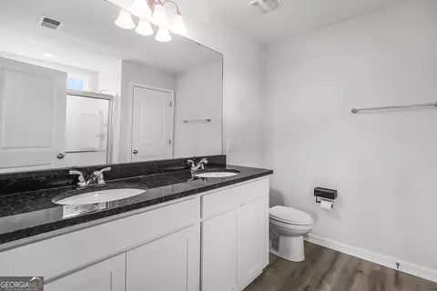 Bath - 231 Caroline Way, Guyton, GA 31312 photo 1 of 2