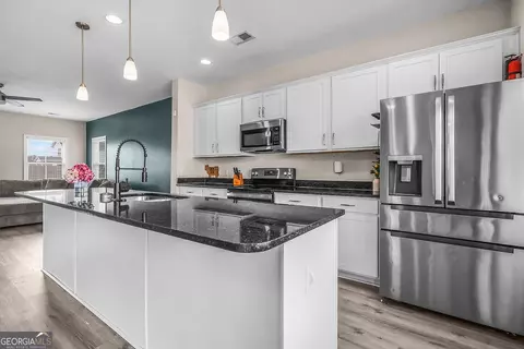 Kitchen - 231 Caroline Way, Guyton, GA 31312 photo 4 of 4