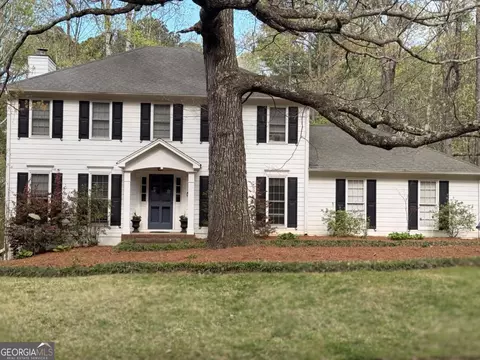 4136 Westchester Xing NE, Roswell, GA 30075