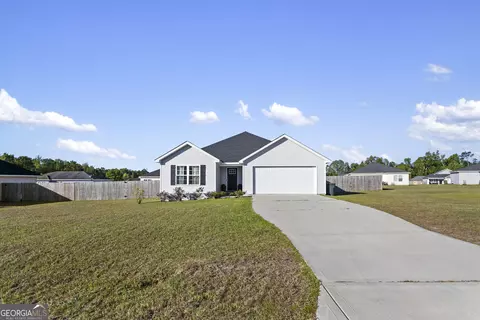 7058 White Pine Ave, Statesboro, GA 30458