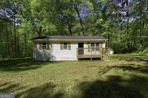 5575 Oglesby Rd, Atlanta, GA 30349