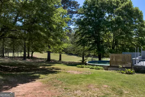 Exterior - 73 Kellogg Dr, Colbert, GA 30628 photo 6 of 18