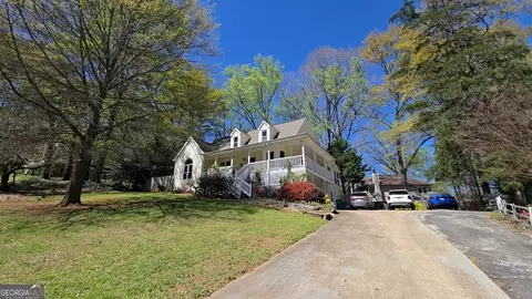 404 Kelly Cir, Woodstock, GA 30188