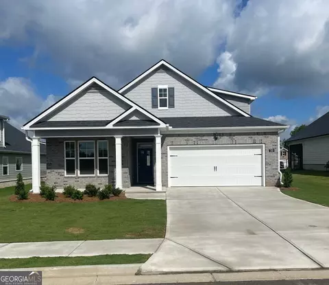 212 Parnassus Rd, Locust Grove, GA 30248