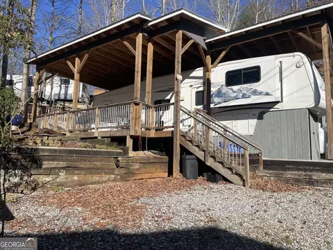175 Yogi Bear Blvd, Cleveland, GA 30528