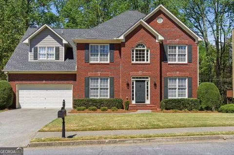 1112 Oakhurst Trl, Lawrenceville, GA 30043