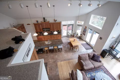 Entry Way - Undisclosed, Murphy, NC 28906 photo 7 of 9