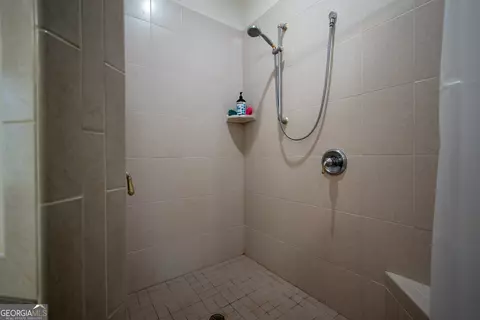 Bath - Undisclosed, Murphy, NC 28906 photo 3 of 11