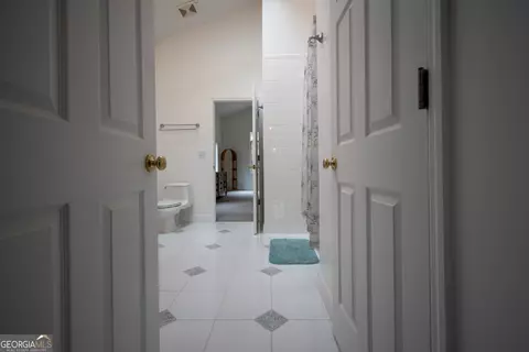 Entry Way - Undisclosed, Murphy, NC 28906 photo 5 of 9
