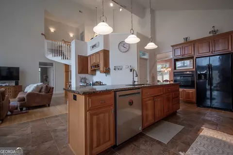 Kitchen - Undisclosed, Murphy, NC 28906 photo 3 of 9
