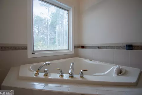 Bath - Undisclosed, Murphy, NC 28906 photo 6 of 11