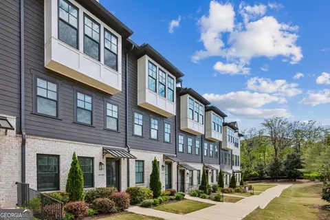 6540 Beacon Dr, Sandy Springs, GA 30328