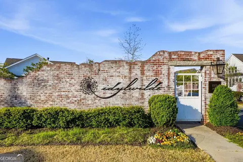331 Mcdaniel Pl, Canton, GA 30115