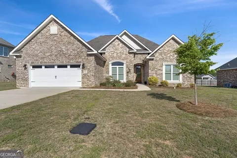 611 Jeffery Thomas Dr, Bonaire, GA 31005