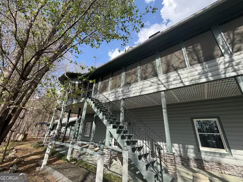 42 Gobbler Ln, Clayton, GA 30525