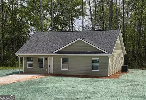 91 Holly Grove Rd, Griffin, GA 30224