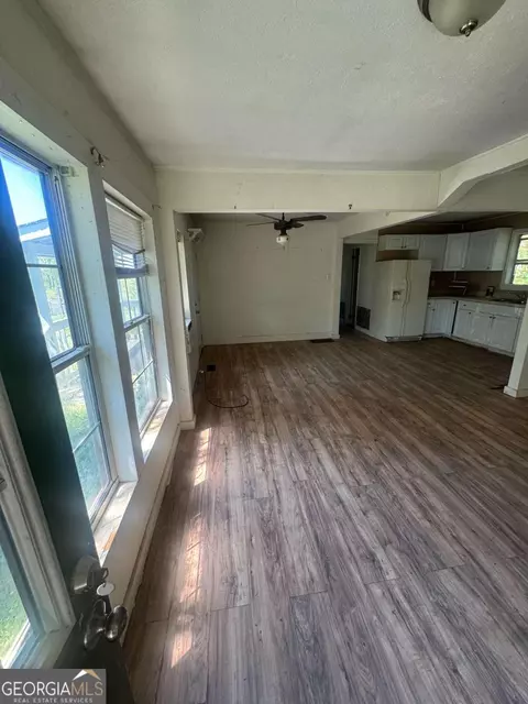 Living - 165 Cherokee Ave, Ball Ground, GA 30107 photo 2 of 4