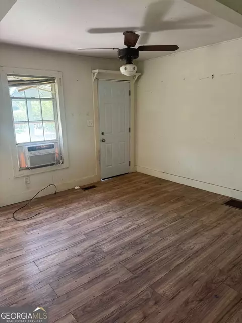 Living - 165 Cherokee Ave, Ball Ground, GA 30107 photo 4 of 4