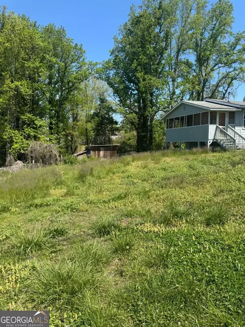 Exterior - 165 Cherokee Ave, Ball Ground, GA 30107 photo 2 of 7