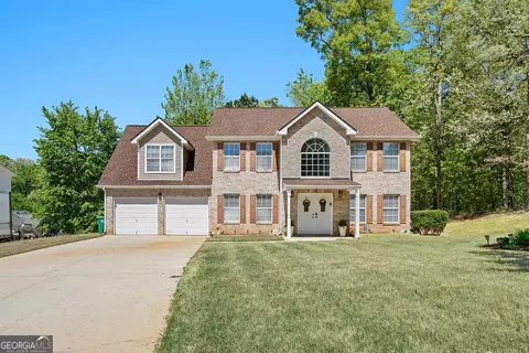 6408 Sparrow Way, Stone Mountain, GA 30087