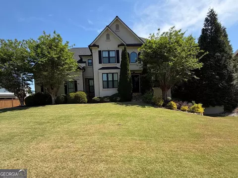 1080 Jennifer Oaks Dr, Alpharetta, GA 30004