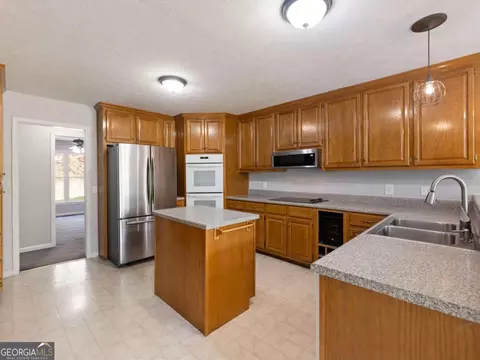 2982 Rivercrest Dr, Gainesville, GA 30507 photo 8