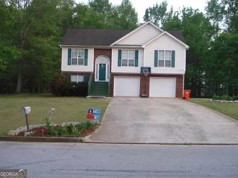 3117 Noahs Ln, Ellenwood, GA 30294