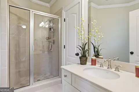 Bath - 750 Tramore Pl, Milton, GA 30004 photo 6 of 10