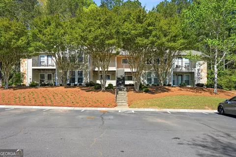 4013 Lake Pointe Cir, Roswell, GA 30075