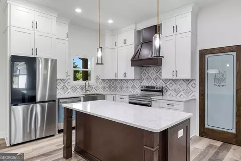 Kitchen - 16 Fullbright Dr SE, Rome, GA 30161 photo 1 of 1