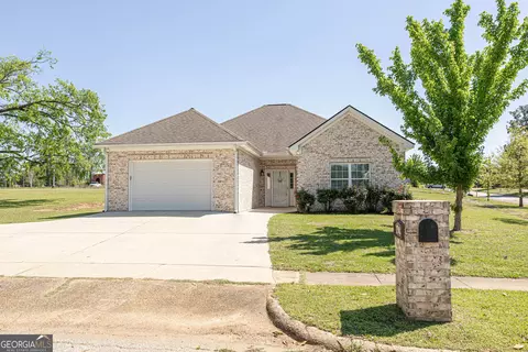 3508 23rd Dr, Valley, AL 36854